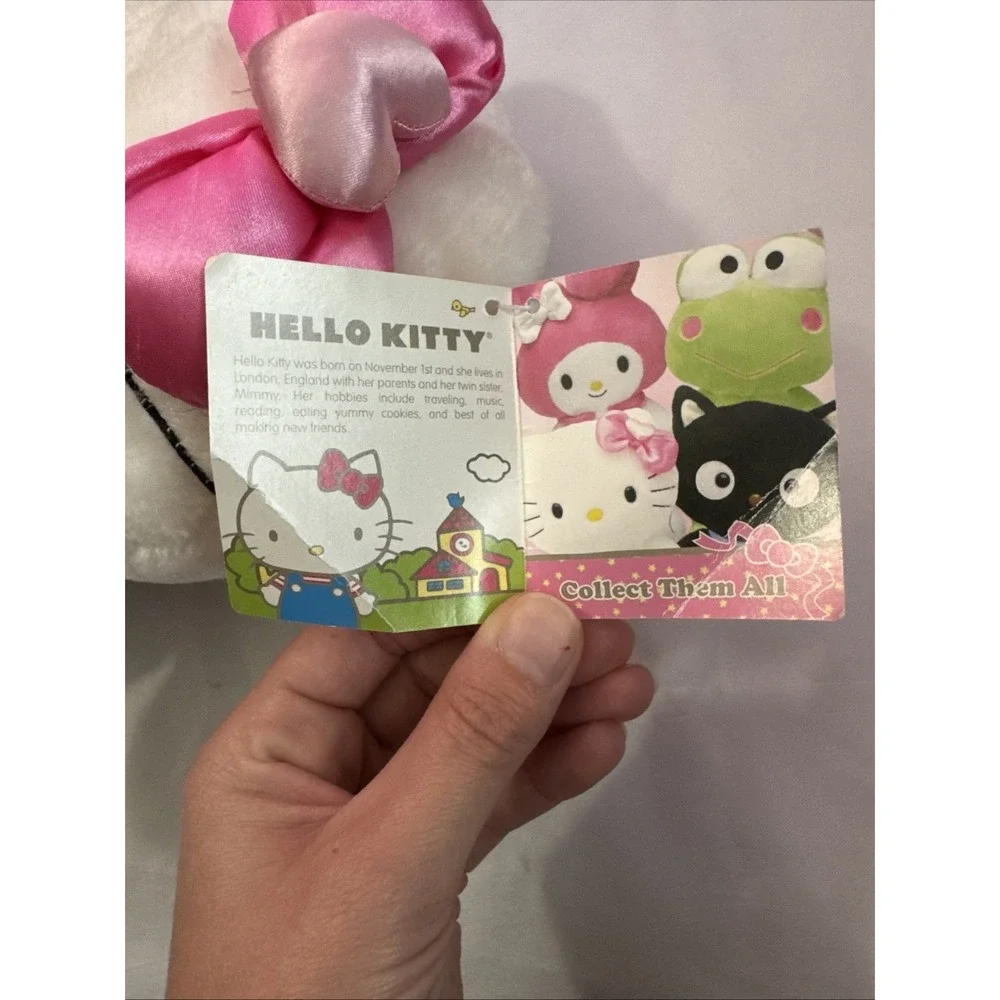 NWT Hello Kitty Sanrio Build a Bear Workshop White 18